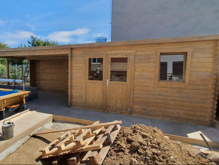 Zahradní domek s přístřeškem RENO